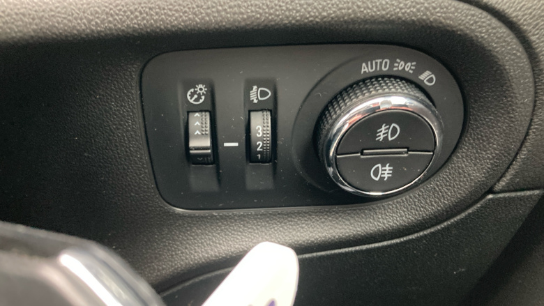 Vauxhall Grandland X 1.2 Turbo SE 5dr Petrol Hatchback